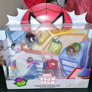 Marvel Tsum Tsum Action Figure Set - Red, Black, Green